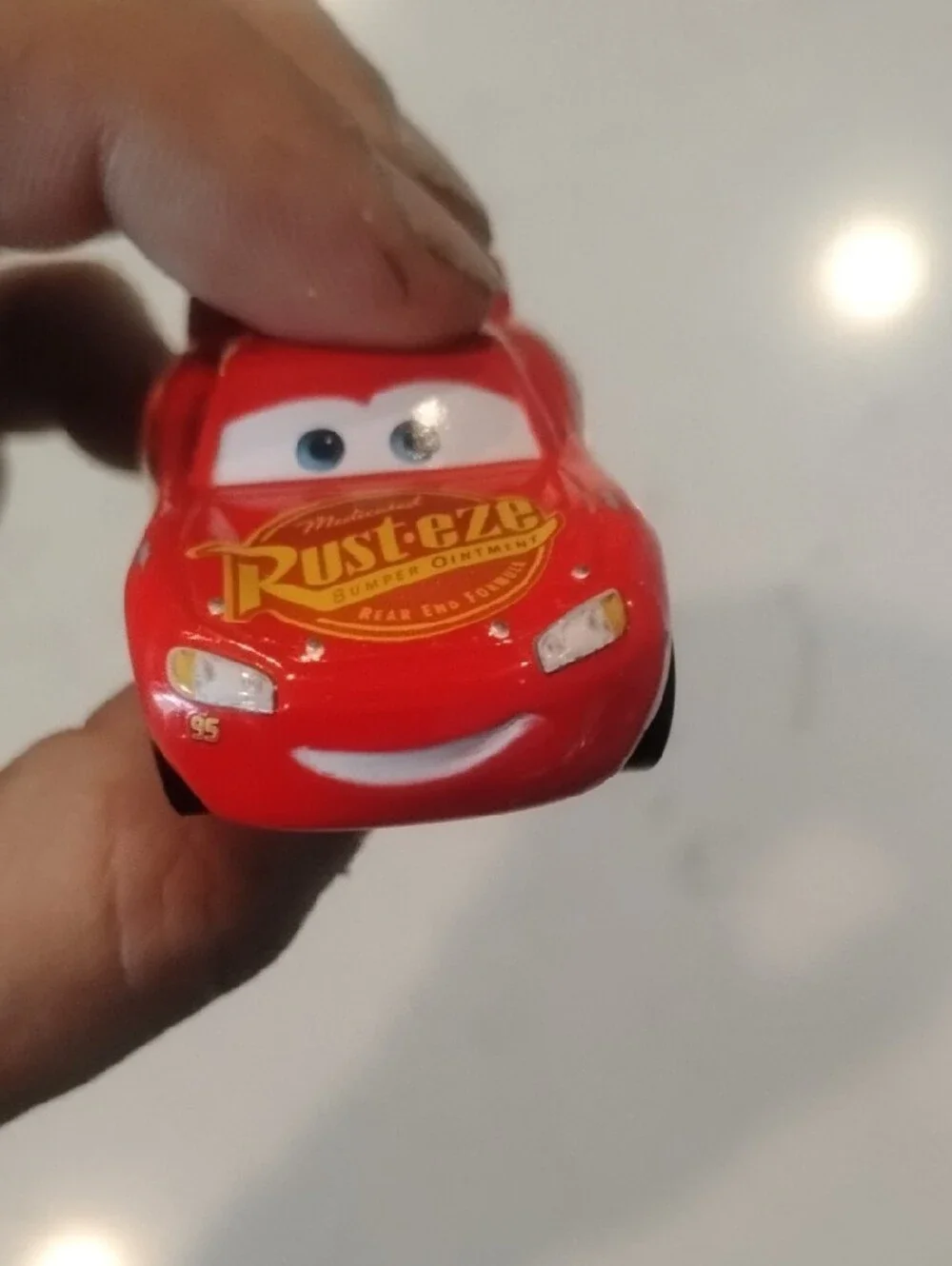Cars Lightning McQueen Rust-eez Edition Die-Cast Toy Car - Red